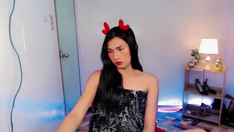 sam online show from December 23, 5:32 pm