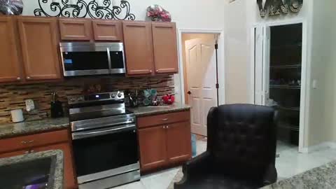 sam_papithebarber online show from October 23, 6:34 am