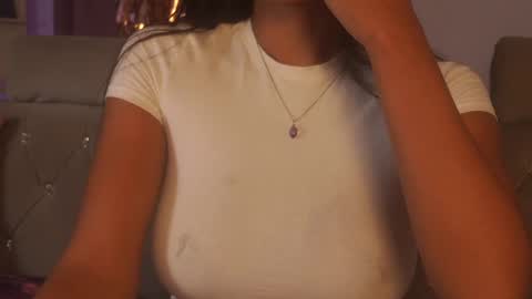 Samantha Roberts online show from October 7, 1:41 pm