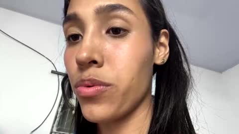 Snapshot of sam_robert17 chatting on March 1, 3:08 am Samantha Roberts online show from March 1, 3:08 am