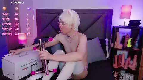 Sam online show from March 26, 6:41 am