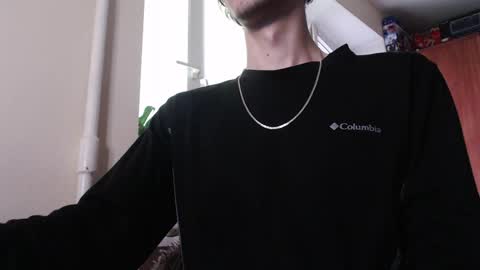 sam_skywalker online show from May 17, 8:12 am
