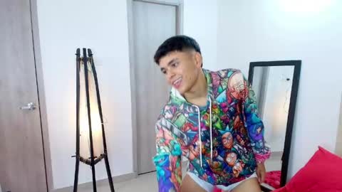 Snapshot of sam_tnt9 chatting on April 16, 5:03 pm sam_tnt9 online show from April 16, 5:03 pm