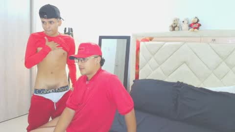 Snapshot of sam_tnt9 chatting on May 23, 12:31 pm sam_tnt9 online show from May 23, 12:31 pm
