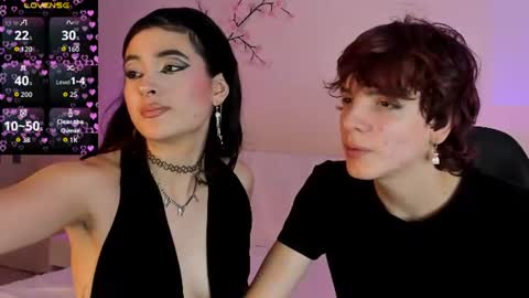 Snapshot of sam_y_kat chatting on June 18, 8:46 pm Sam Kat online show from June 18, 8:46 pm