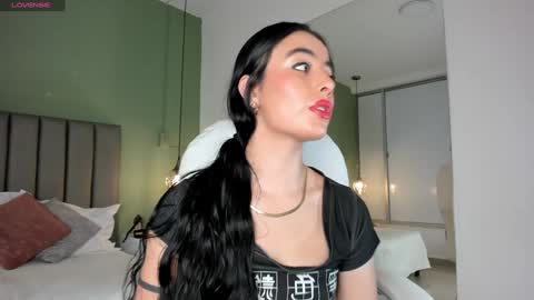  Samantha  online show from February 1, 1:55 am