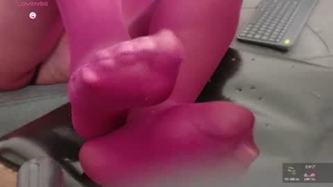 Snapshot of samannthaa_1 chatting on June 20, 12:03 am samannthaa_1 online show from June 20, 12:03 am