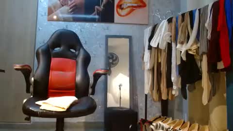 samanta online show from March 13, 11:17 am