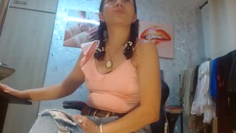 samanta online show from April 13, 11:16 am