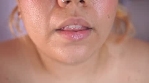 Snapshot of samanta_cutee1 chatting on June 11, 6:39 pm SAMANTA online show from June 11, 6:39 pm