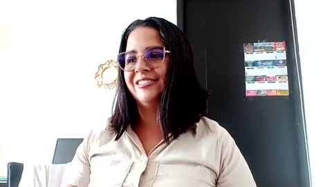 Snapshot of samanta_owen chatting on November 5, 9:04 pm SAMANTA OWEN online show from November 5, 9:04 pm