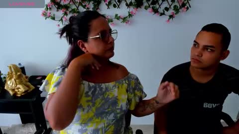 Snapshot of samanta_owen chatting on March 31, 6:19 pm SAMANTA OWEN online show from March 31, 6:19 pm