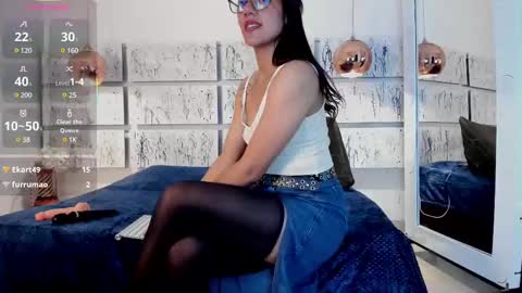 Samantha  online show from February 22, 5:46 pm