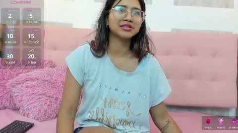    online show from October 5, 12:03 pm