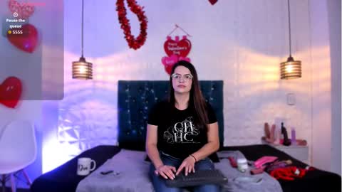 samantha_foxyy online show from February 13, 11:50 am