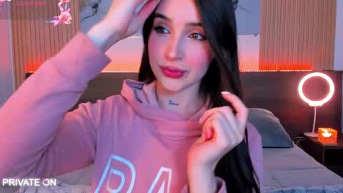 samantha_moons online show from April 28, 12:31 am