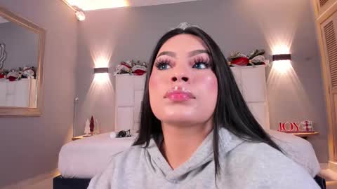  Samanthaa online show from December 5, 11:52 am