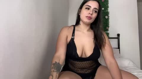 Snapshot of samanthababy1 chatting on July 6, 12:07 am Samantha online show from July 6, 12:07 am