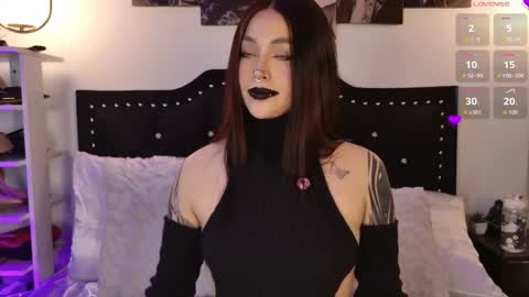 IGSamanthaGrant 10 online show from March 27, 7:57 pm