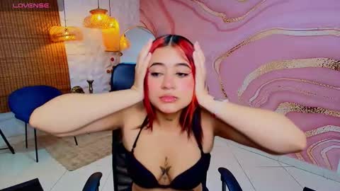 Samantharoseee  online show from November 2, 11:56 am