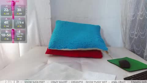 SAMANTHA online show from May 28, 4:59 pm