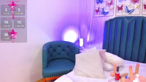 Samara Warren online show from January 25, 2:25 pm