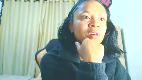 samary thomas online show from September 9, 2:44 am