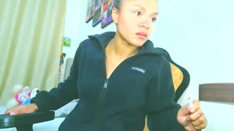 samary thomas online show from October 22, 12:00 am