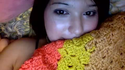samdelilah online show from December 22, 6:43 am
