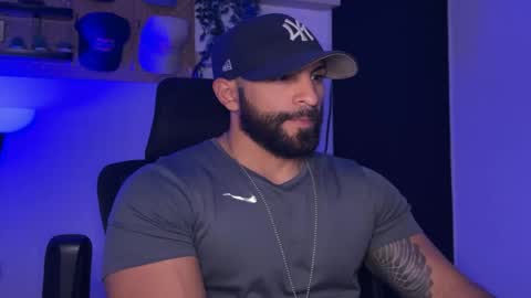 Sam Dornan online show from April 1, 11:57 pm