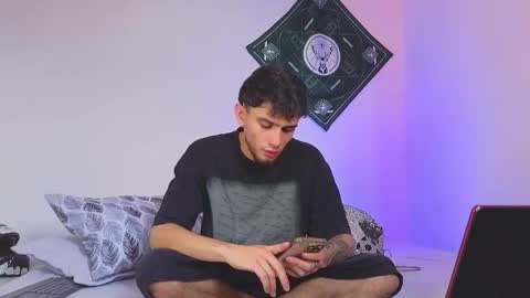 samevansx online show from November 10, 3:44 pm