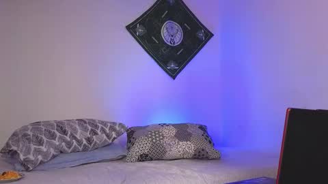 samevansx online show from November 11, 4:40 pm