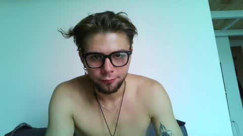 Fansly -       Top4fans   online show from April 10, 5:01 am