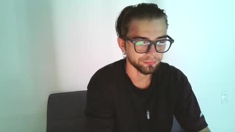 Snapshot of samgorgeous chatting on May 1, 2:38 am Fansly - Top4fans online show from May 1, 2:38 am