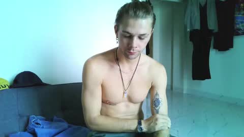 Snapshot of samgorgeous chatting on May 7, 5:35 am Fansly - Top4fans online show from May 7, 5:35 am