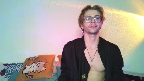 Snapshot of samgorgeous chatting on May 24, 6:40 am Fansly - Top4fans online show from May 24, 6:40 am