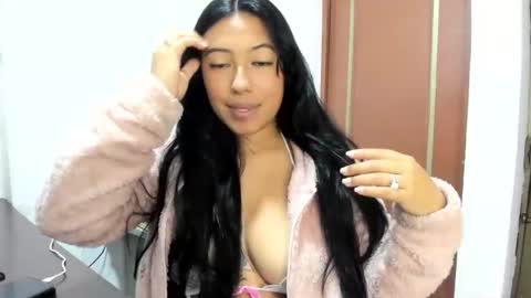 sami_cutte online show from December 28, 7:11 pm