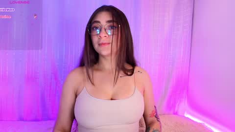 samii evans  online show from January 29, 4:15 am