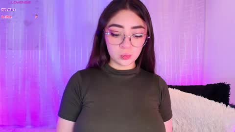 samii evans  online show from February 12, 6:51 am