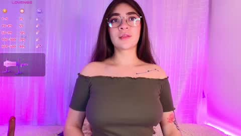 samii evans  online show from February 28, 4:21 am