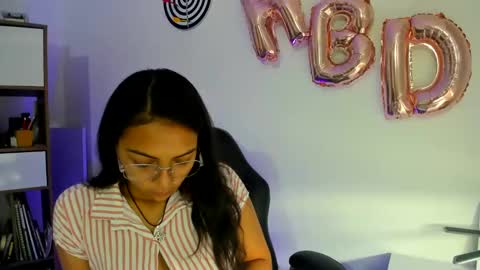 Snapshot of samikiulers chatting on December 9, 6:14 pm Sami online show from December 9, 6:14 pm