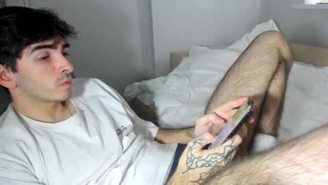 Snapshot of samiliken chatting on January 15, 10:42 am Sam online show from January 15, 10:42 am