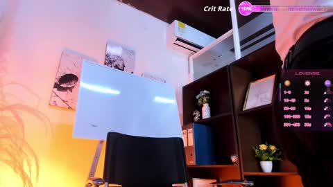 Snapshot of samir_bear chatting on April 18, 12:53 pm Samir online show from April 18, 12:53 pm