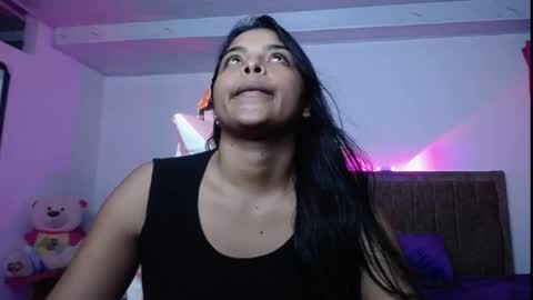 Snapshot of samirabunny_222 chatting on April 17, 12:57 am Danna dulce online show from April 17, 12:57 am