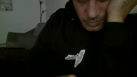 Snapshot of samise25 chatting on November 12, 3:45 pm samise25 online show from November 12, 3:45 pm