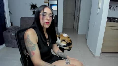 SARA online show from November 12, 11:14 pm