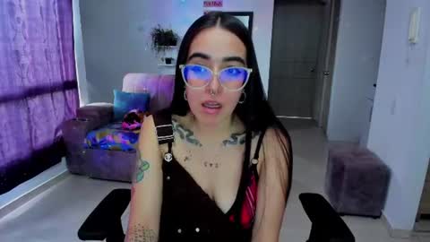 Snapshot of samismith77 chatting on July 5, 8:49 pm SARA online show from July 5, 8:49 pm