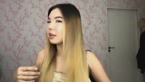 Elina online show from February 23, 7:17 am