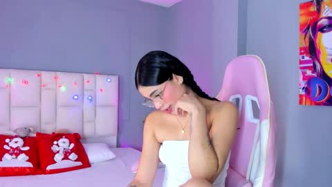 Sammy Rose online show from November 30, 6:45 pm