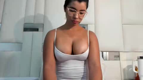 sammy online show from November 28, 2:14 am